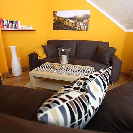 Appartement Familie Ernst ブルッティヒ・ファンケル エクステリア 写真